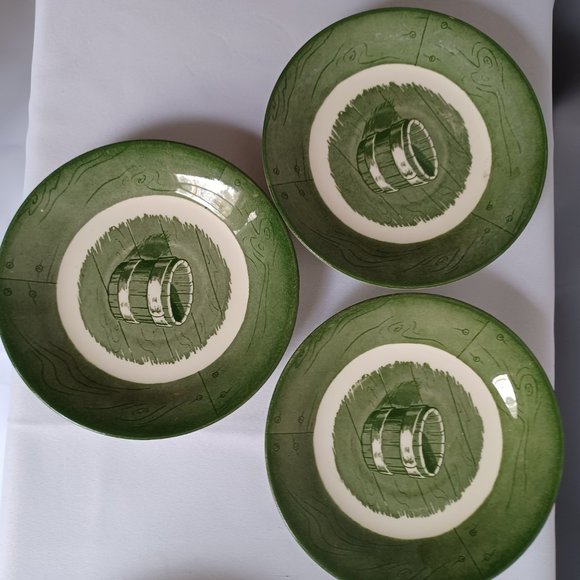 Tea set Colonial homestead green/ by Royal 6 cups, 6 plates , three small plates - Picture 7 of 11